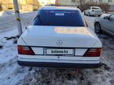 Mercedes-Benz E 200 1993 годаүшін2 300 000 тг. в Петропавловск – фото 3
