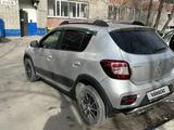 Renault Sandero Stepway 2015 года за 4 400 000 тг. в Семей – фото 2