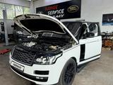 Land Rover Range Rover 2013 года за 25 000 000 тг. в Алматы – фото 3