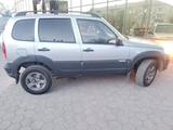 Chevrolet Niva 2014 года за 3 600 000 тг. в Караганда – фото 3