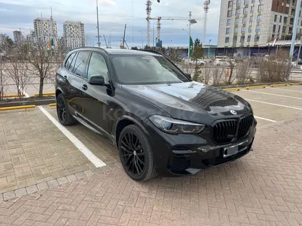 BMW X5 2022 года за 45 700 000 тг. в Астана – фото 5