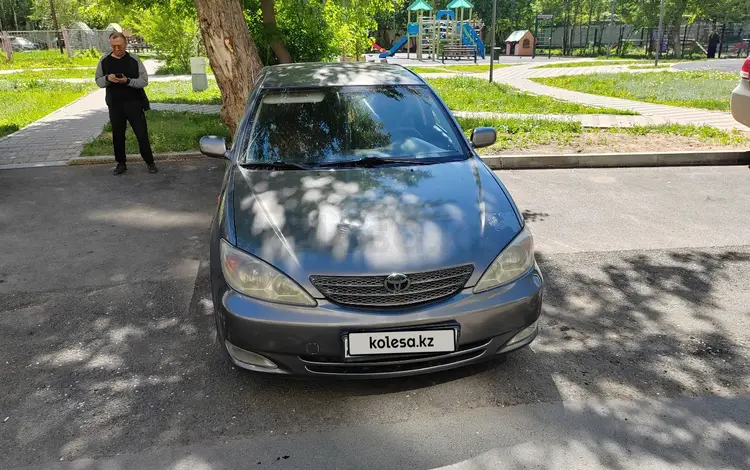 Toyota Camry 2001 годаүшін3 200 000 тг. в Астана