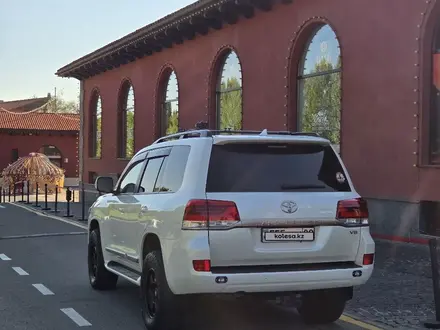 Toyota Land Cruiser 2016 года за 29 900 000 тг. в Усть-Каменогорск – фото 5