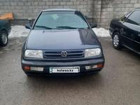 Volkswagen Vento 1994 года за 800 000 тг. в Шымкент