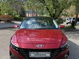 Hyundai Elantra 2021 года за 9 600 000 тг. в Алматы – фото 2