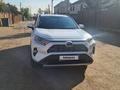 Toyota RAV4 2019 года за 16 700 000 тг. в Кокшетау