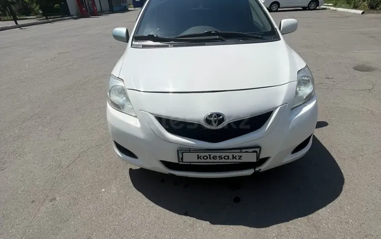 Toyota Yaris 2010 годаүшін4 300 000 тг. в Алматы