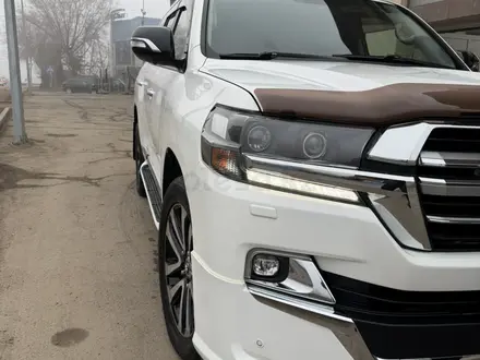 Toyota Land Cruiser 2015 года за 29 800 000 тг. в Алматы – фото 2