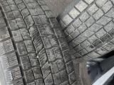 Зимняя резина Nankang 235/60 R18 — почти новая, отличное состояние! за 125 000 тг. в Алматы