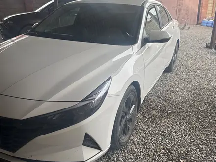 Hyundai Elantra 2023 года за 9 700 000 тг. в Тараз
