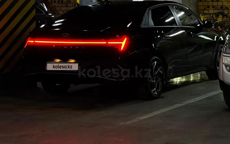 Hyundai Elantra 2025 годаүшін10 000 000 тг. в Астана