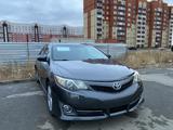 Toyota Camry 2012 года за 4 800 000 тг. в Актобе