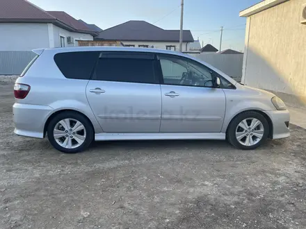 Toyota Ipsum 2004 года за 4 800 000 тг. в Атырау – фото 2