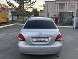 Toyota Yaris 2007 годаүшін3 200 000 тг. в Кокшетау – фото 2