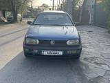 Volkswagen Golf 1996 года за 900 000 тг. в Алматы