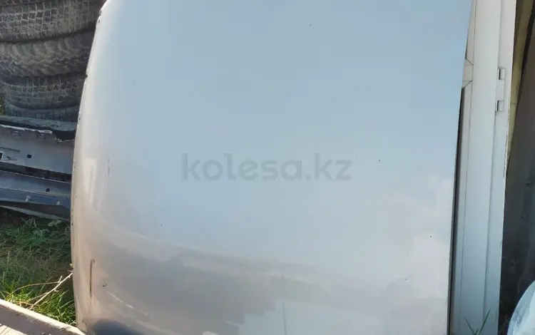 Капот за 70 000 тг. в Усть-Каменогорск