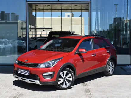 Kia Rio X-Line 2020 года за 6 990 000 тг. в Астана