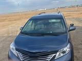 Toyota Sienna 2014 годаүшін9 700 000 тг. в Атырау – фото 2