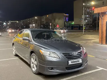 Toyota Camry 2007 года за 5 700 000 тг. в Актау – фото 2