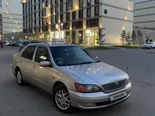 Toyota Vista, 2000