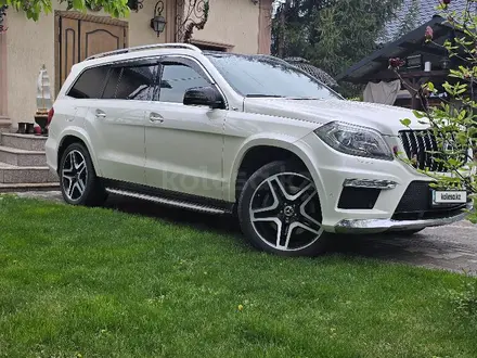 Mercedes-Benz GL 500 2013 года за 22 000 000 тг. в Алматы – фото 18