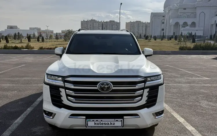 Toyota Land Cruiser 2022 года за 53 000 000 тг. в Шымкент