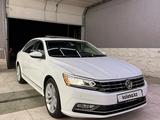 Volkswagen Passat 2018 года за 9 000 000 тг. в Шымкент – фото 3