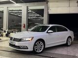 Volkswagen Passat 2018 года за 9 000 000 тг. в Шымкент