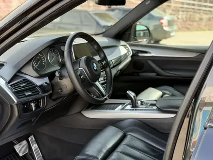 BMW X5 2018 года за 18 000 000 тг. в Алматы – фото 12