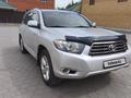 Toyota Highlander 2008 года за 9 000 000 тг. в Семей