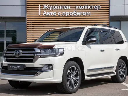 Toyota Land Cruiser 2020 года за 39 490 000 тг. в Алматы
