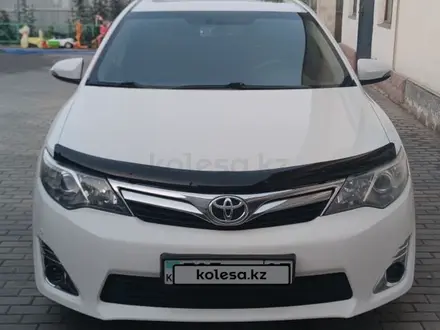 Toyota Camry 2012 года за 9 500 000 тг. в Алматы – фото 2