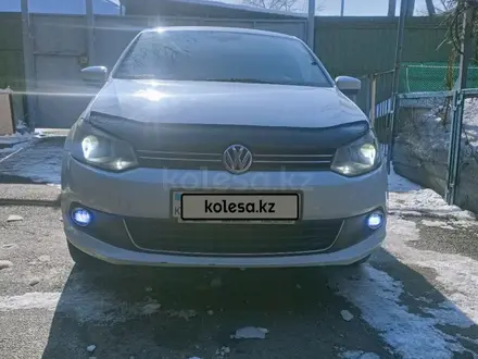 Volkswagen Polo 2014 года за 3 200 000 тг. в Алматы – фото 2