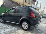 Renault Sandero Stepway 2013 годаүшін3 900 000 тг. в Алматы – фото 2