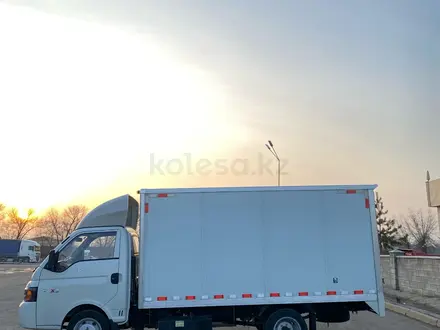 JAC  N35 Термофургон 2025 года за 10 800 000 тг. в Алматы – фото 3