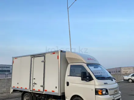 JAC  N35 Термофургон 2025 года за 10 800 000 тг. в Алматы