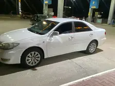 Toyota Camry, 2004