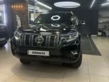 Toyota Land Cruiser Prado 2018 года за 29 000 000 тг. в Алматы