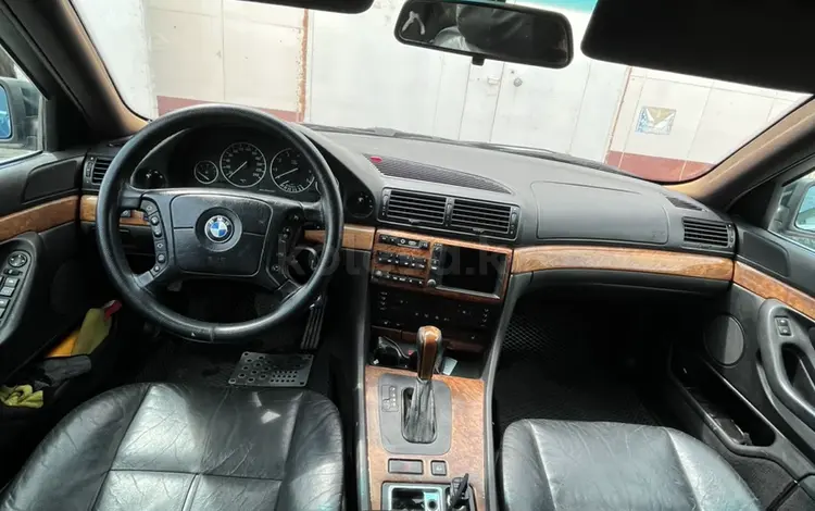 BMW 728 1999 годаүшін4 200 000 тг. в Жанаозен