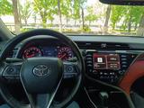 Toyota Camry 2019 года за 13 400 000 тг. в Алматы – фото 5