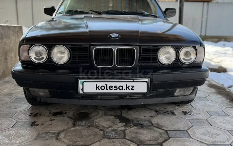 BMW 520 1990 года за 1 500 000 тг. в Алматы