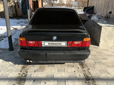 BMW 520 1990 года за 1 500 000 тг. в Алматы – фото 2