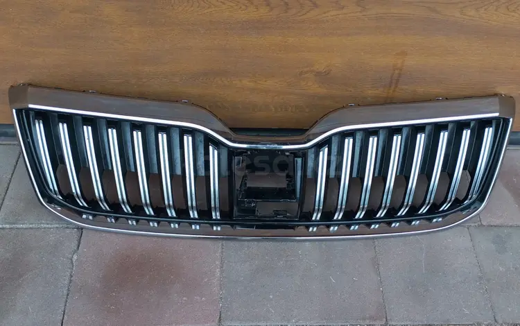 SKODA Superb III 2015 Решетка радиатора за 100 000 тг. в Алматы