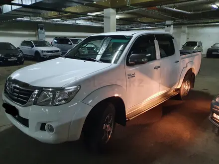 Toyota Hilux 2013 года за 12 000 000 тг. в Уральск – фото 3