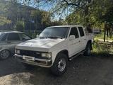 Nissan Pickup 1995 года за 3 500 000 тг. в Усть-Каменогорск – фото 2
