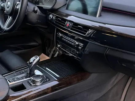 BMW X5 2016 года за 18 900 000 тг. в Алматы – фото 40