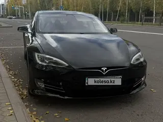 Tesla Model S, 2017