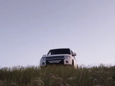 Mitsubishi Pajero 2010 года за 8 500 000 тг. в Уральск – фото 2