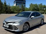 Toyota Camry 2020 года за 13 800 000 тг. в Экибастуз