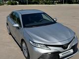 Toyota Camry 2020 года за 13 800 000 тг. в Экибастуз – фото 2